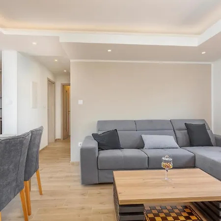 Apartamento In With House Sea View *