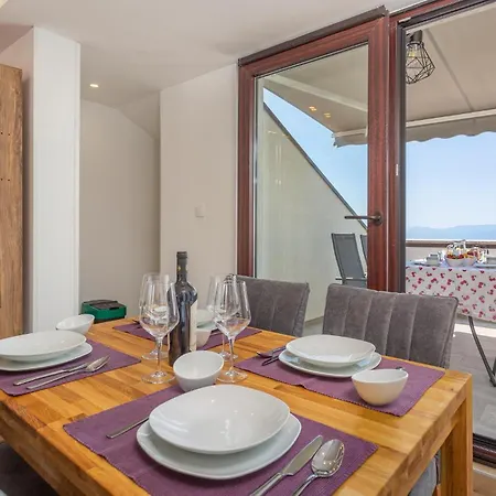 In With House Sea View