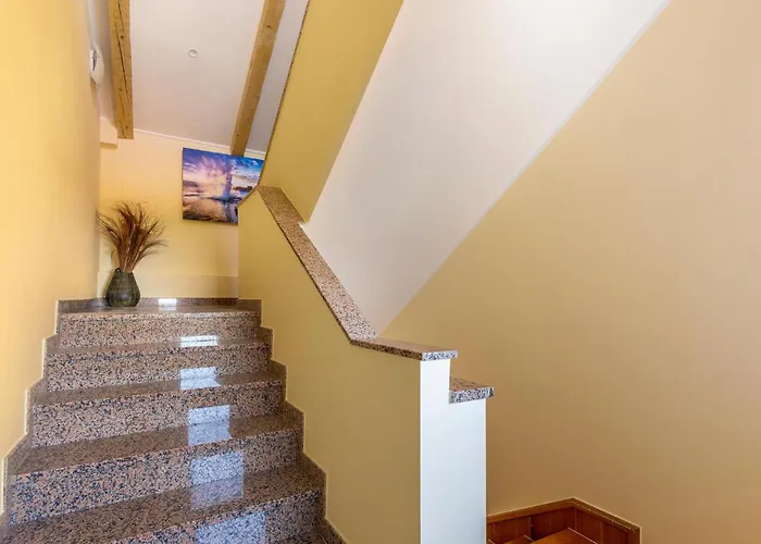 2 Bedroom Stunning In Rijeka