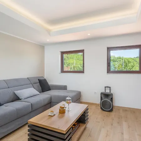 In With House Sea View Apartament Rijeka